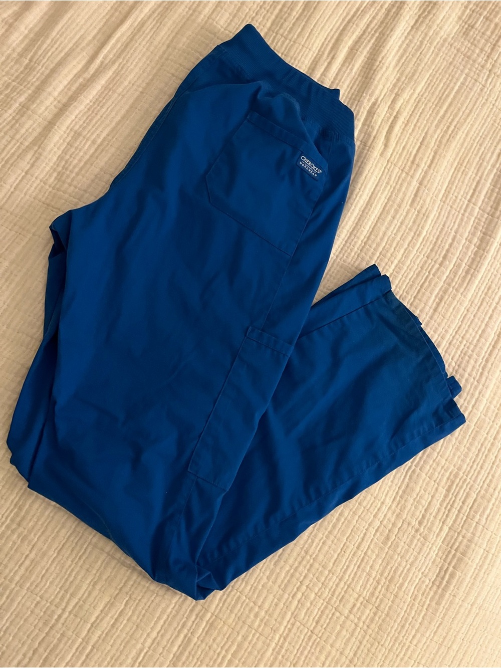 Cherokee Women's Elastic Waistband Cargo Pull-On Scrub Pant - TALL